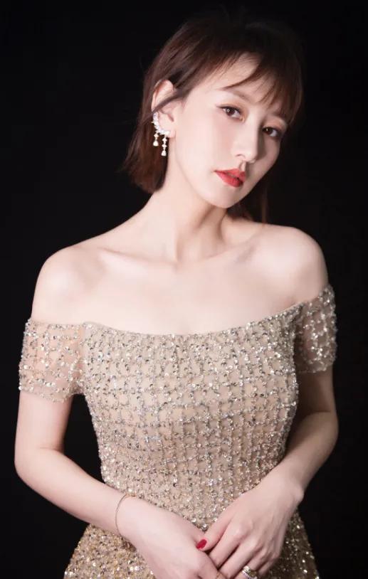 江苏美食烹饪指南，学习制作地道江苏菜的详细步骤